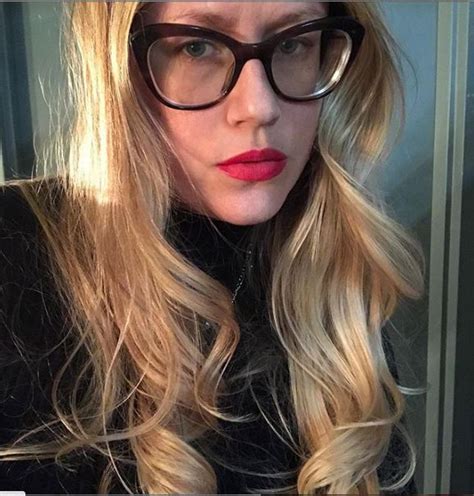 shandi sullivan instagram.
